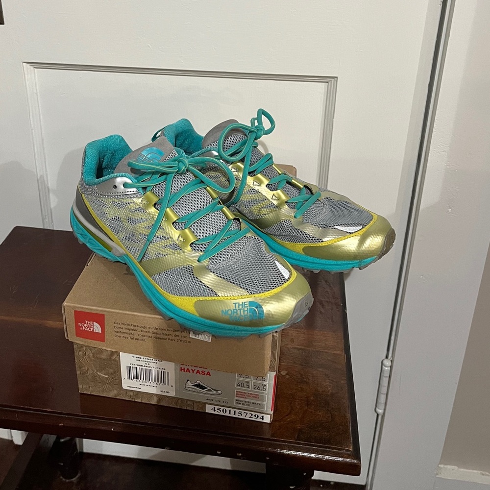 The North Face Multi-Color Running Shoes - Picture 2 of 5